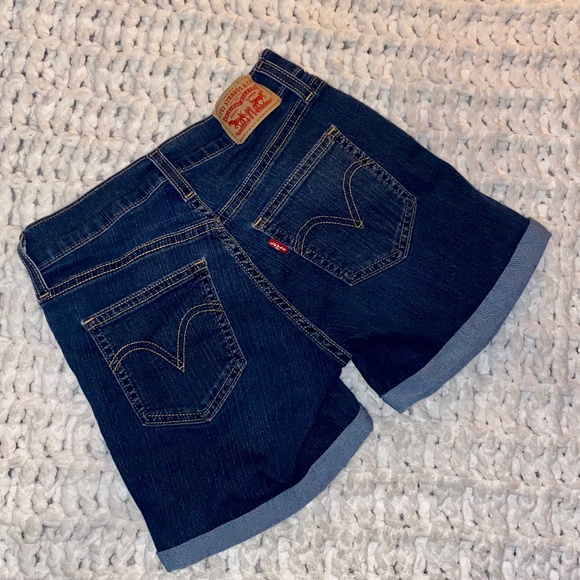 Levi's Denim Shorts - Picture 1 of 2